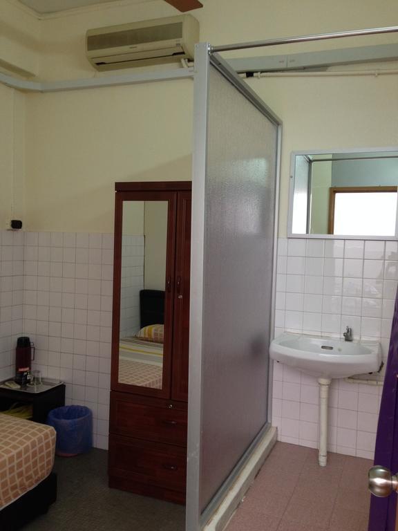 Kabin Guest House Malacca Room photo